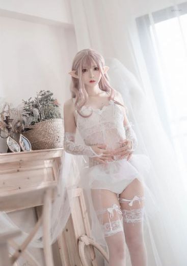 美女考比