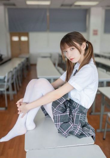 医院科主任轮睡医药代表