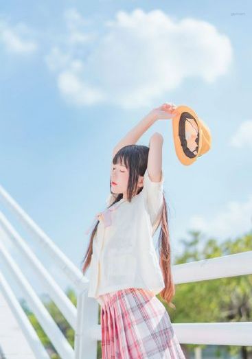挣扎吧亚当君第一季免费播放